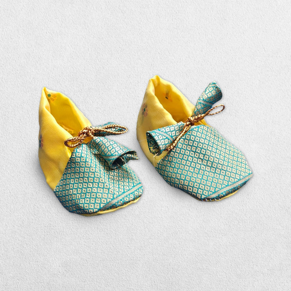 Yellow Paithani Newborn Set