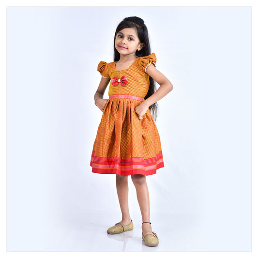 Stylish Khun Frocks Featuring a Delightful Bow Design