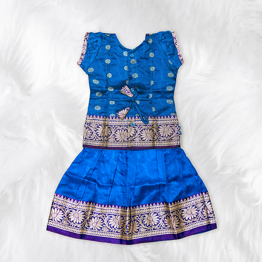 Parkar Polka Outfit – Premium Festive Collection