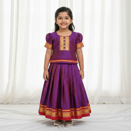 Traditional Maharashtrian Khan Parkar Polka for Newborns