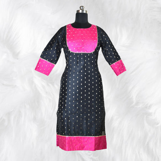 Ravishing Ebony & Blush - Traditional Kurti Elegance for Women